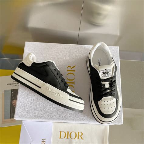 dior freeway sneaker|Christian Dior D.